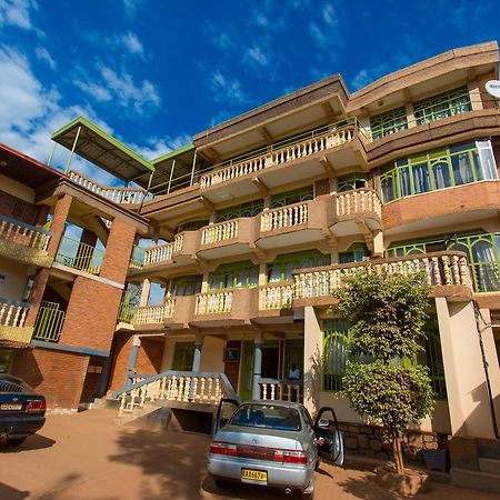 Heart Land Hotel Kigali Dış mekan fotoğraf