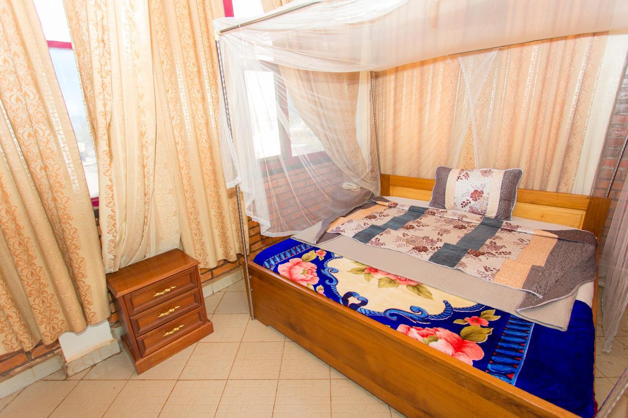 Heart Land Hotel Kigali Dış mekan fotoğraf